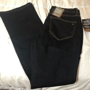LulaRoe essential bootcut denim. Size 28. NWT.